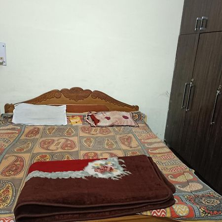 Apartmán Manju Sadan Allāhābād Junction Exteriér fotografie